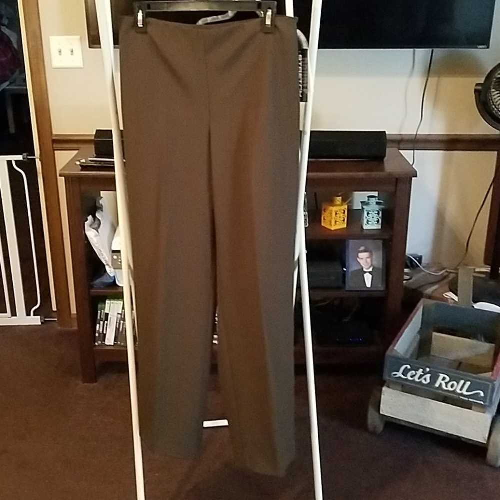 NWT Rafaella brown trousers